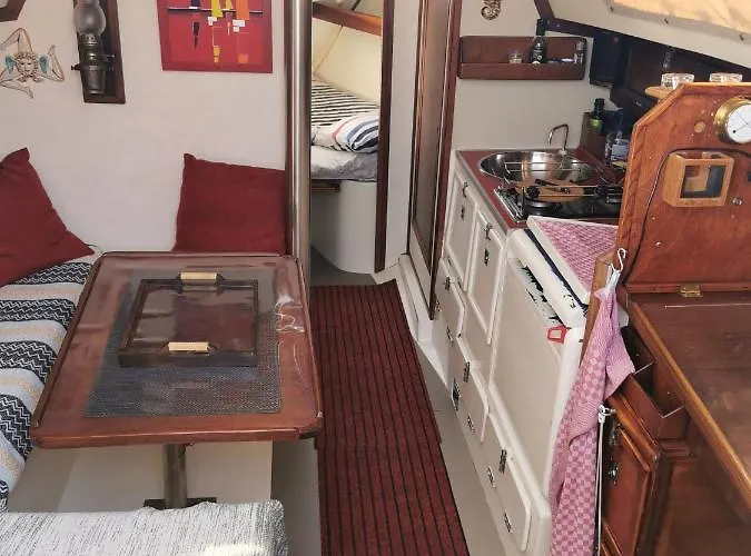 Stlocavoile 2, Seuls A Bord D Un Voilier Dans Le Golfe * Porto-Vecchio